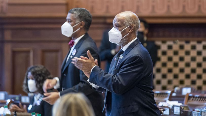 Two members of the Georgia House of Representatives wearing face masks.